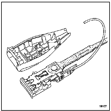 Armature de siège avant